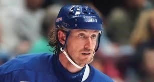 Wayne Gretzky (newsinportcolborne.com)
