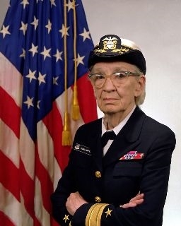 Commodore Grace M. Hopper (en.wikipedia.org (James S. Davis))