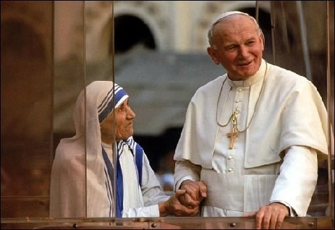 Mother Teresa and Pope John Paul II (http://www.asianews.it/news-en/When-John-Paul-II-e (Nirmala Carvalho))