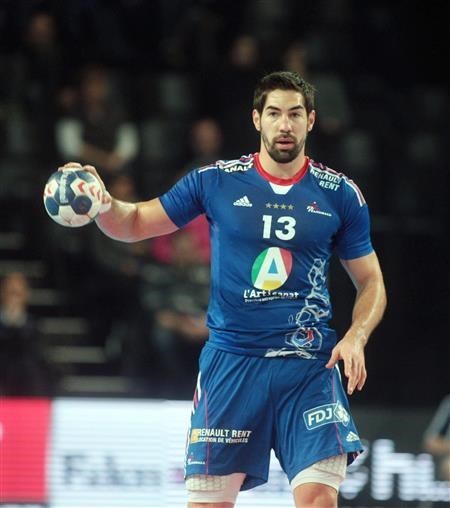 ( (http://img1.cfstatic.com/nikola-karabatic/nikola-k))