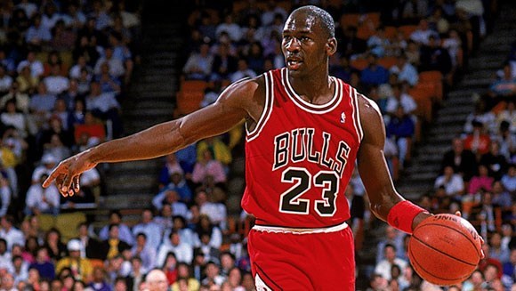 Michael Jordan (http://jeanjaille.com/wp-content/gallery/alltimeba (air jordan))