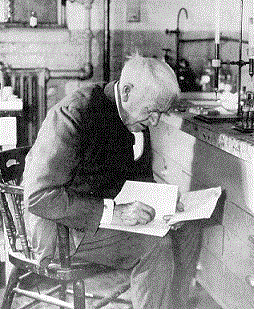 One of the many instances where Edison read a book (http://www.twu.edu/dsc/alva_edisonI.htm ())
