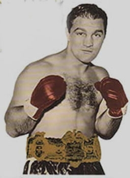 <f8>Photo Courtesy of Michael N. Varveris, author of "Rocky Marciano The 13th Candle"<f8>