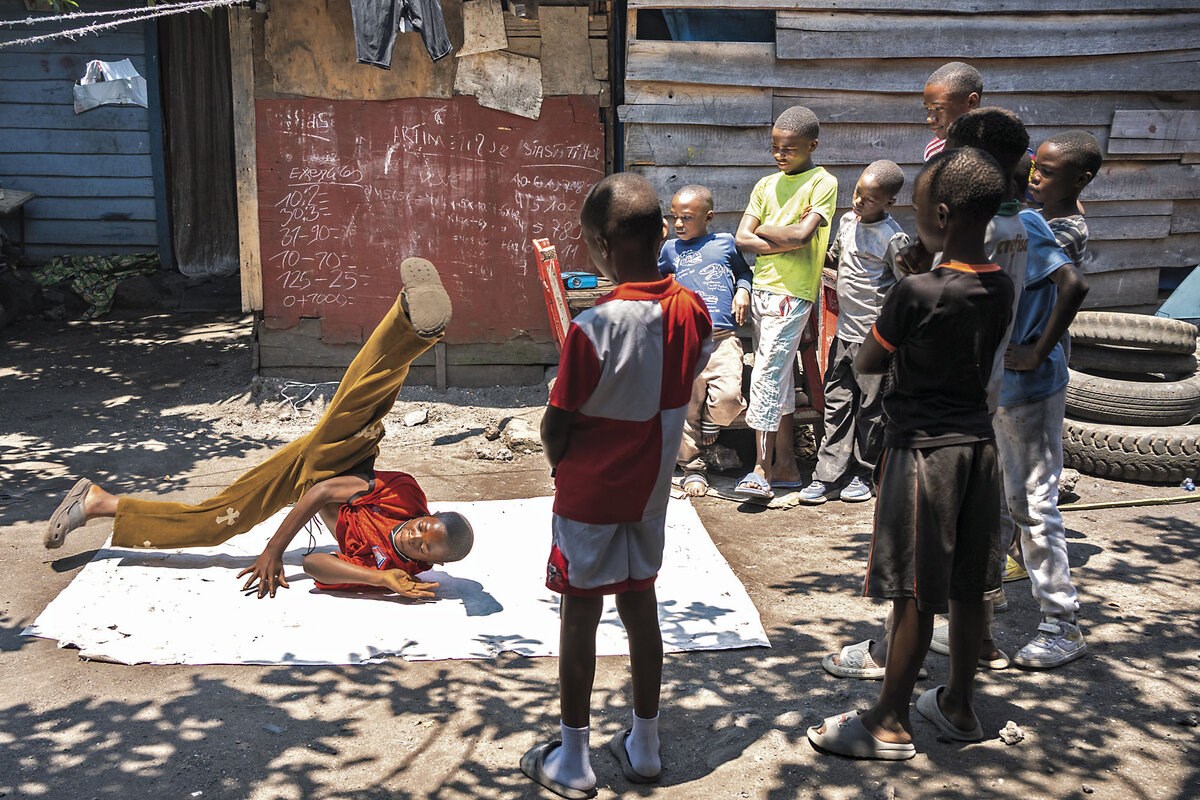 Picture of Dancing offers children refuge in conflict-torn Congo