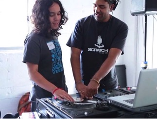 Enjoying the DJ Workshop, “Give a Beat”