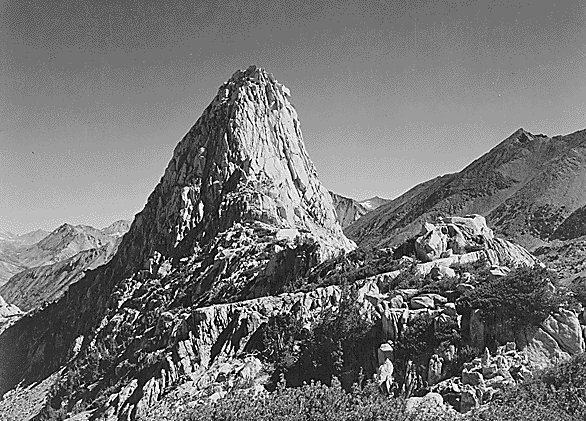 Fin Dome, Kings River Canyon, California (http://www.historyplace.com/unitedstates/adams/H06.jpg)