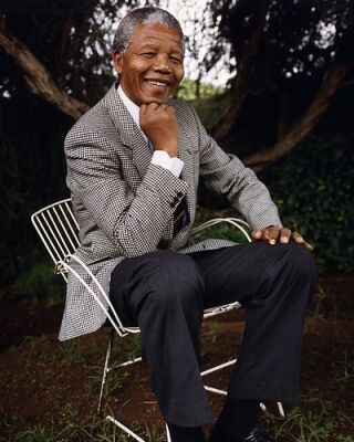 Nelson Mandela (www.poster.net)