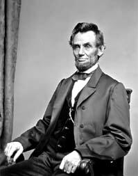 Lincoln sitting (http://www.sonofthesouth.net/slavery/abraham-lincoln/abraham-lincoln-pictures.htm)