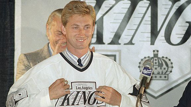 Wayne Gretzky trade to L.A. Kings changed hockey card collecting