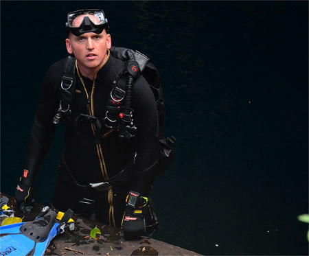 Brendan in his scuba gear (advanceddivermagazine.com)