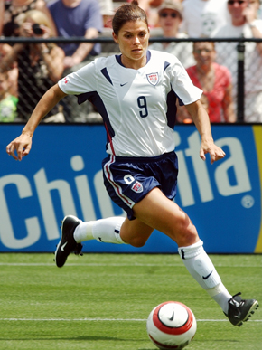 Mia Hamm on celebrity soccer, live chat - ESPN - Trending - ESPN