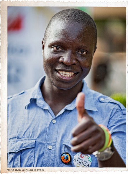  (http://whiteafrican.com/2009/09/25/william-kamkwamba-harnessing-the-wind/ ())