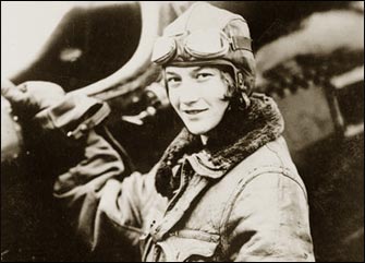 <a href=http://media.historynet.com/images/amelia-earhart.jpg>Amelia Earhart</a>